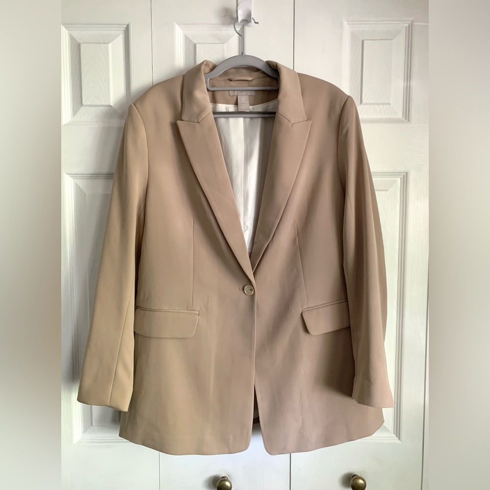 NEW H&M Light Tan Blazer